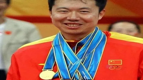 大乐透期号专家推荐：韩篮甲12中10，分析详尽